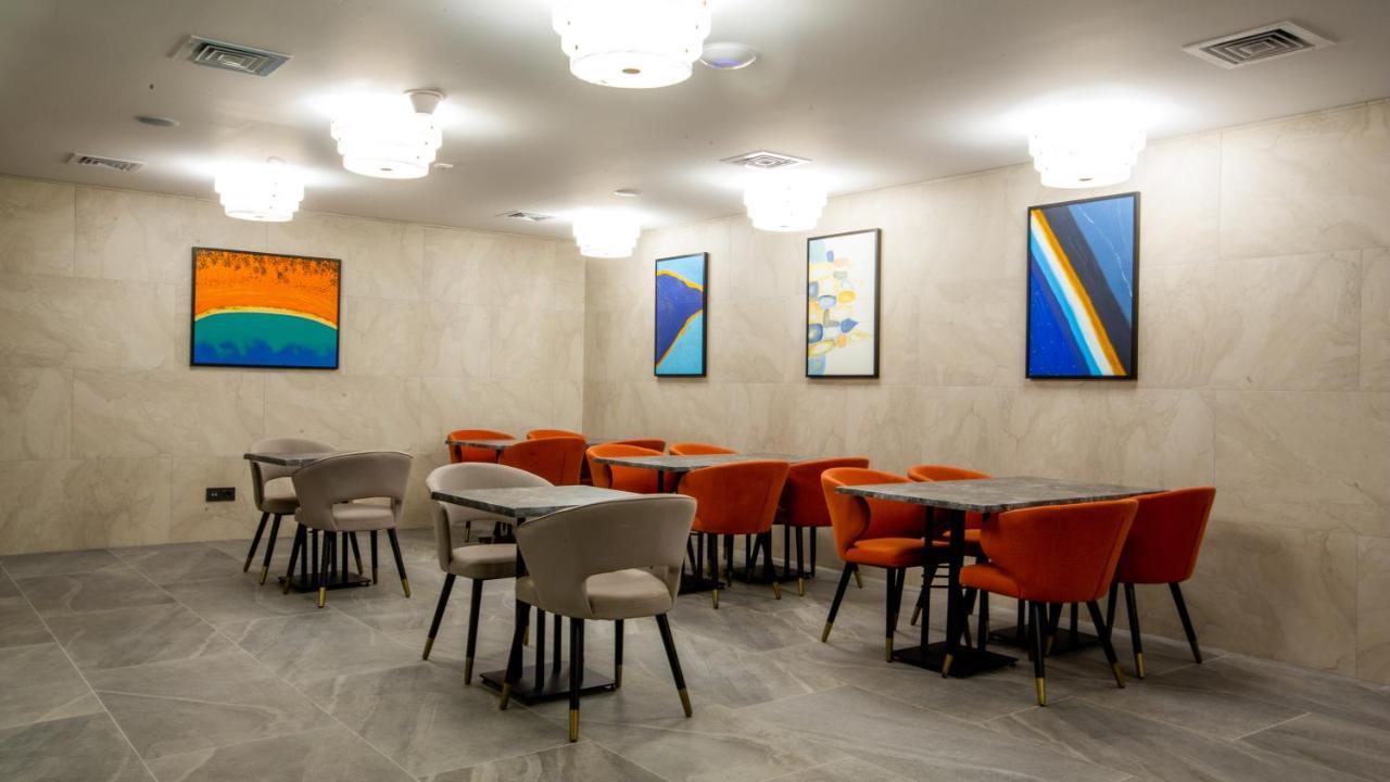 Wyndham Garden Baku Otel Dış mekan fotoğraf