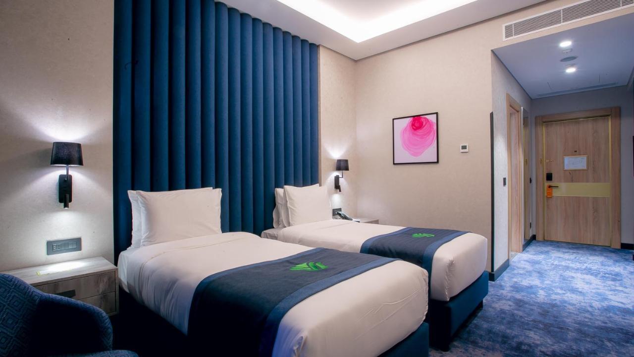 Wyndham Garden Baku Otel Dış mekan fotoğraf