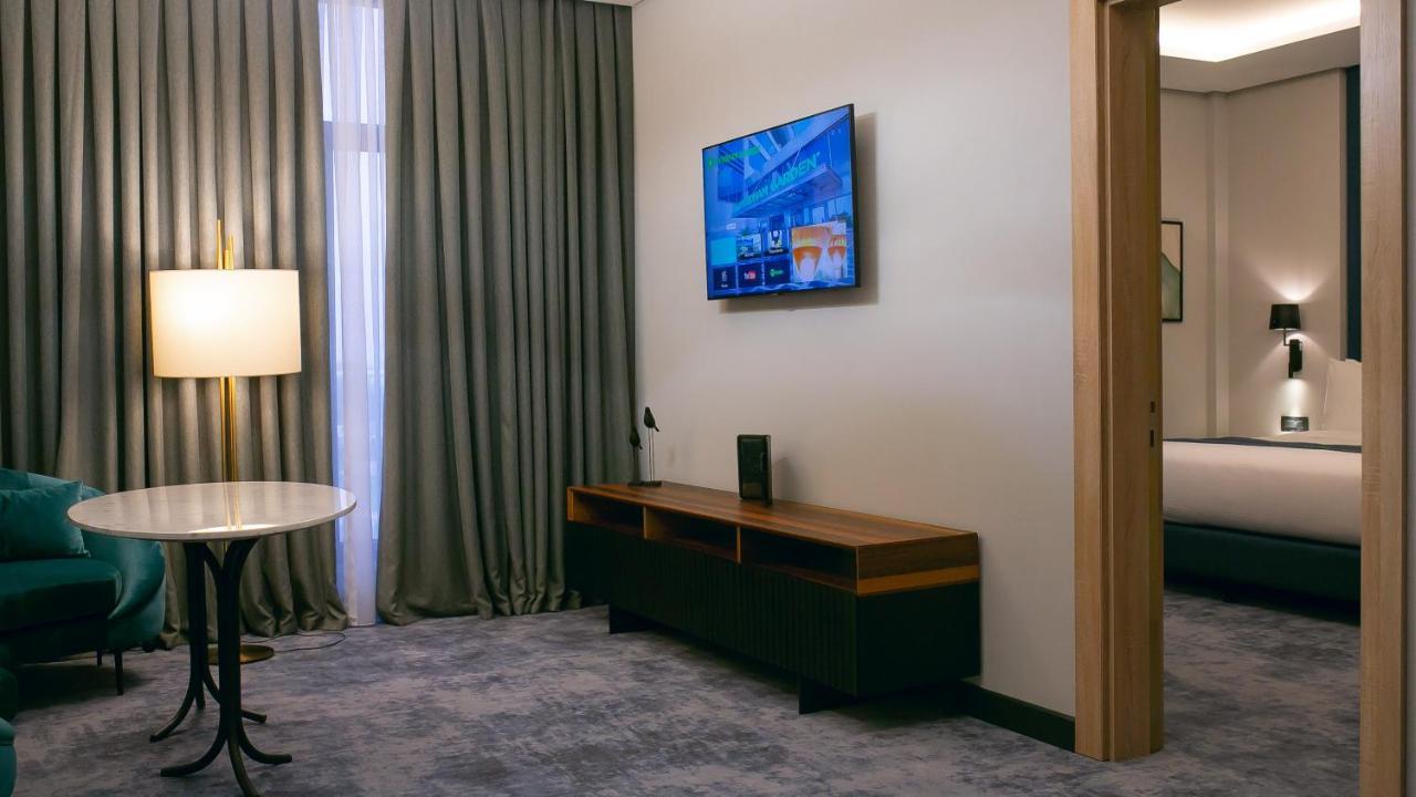 Wyndham Garden Baku Otel Dış mekan fotoğraf