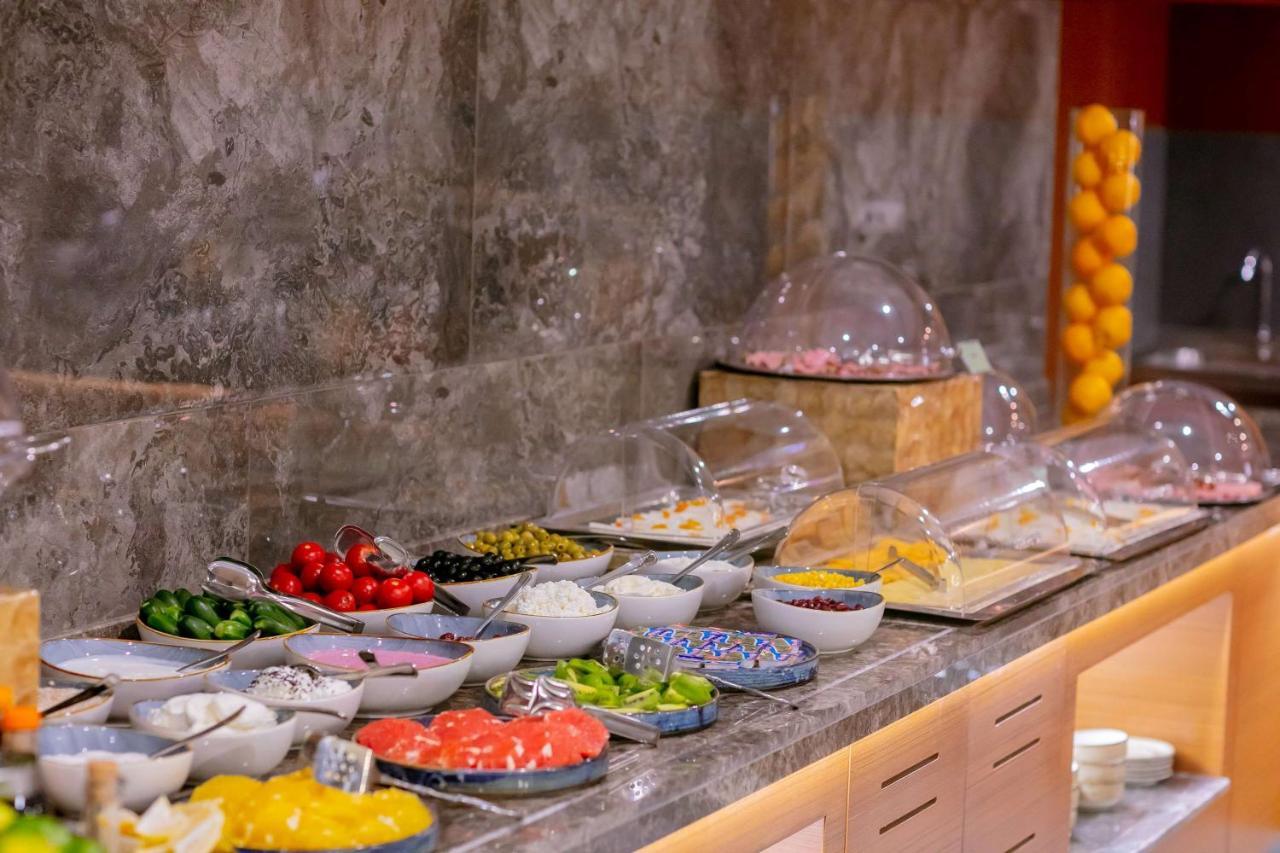 Wyndham Garden Baku Otel Dış mekan fotoğraf