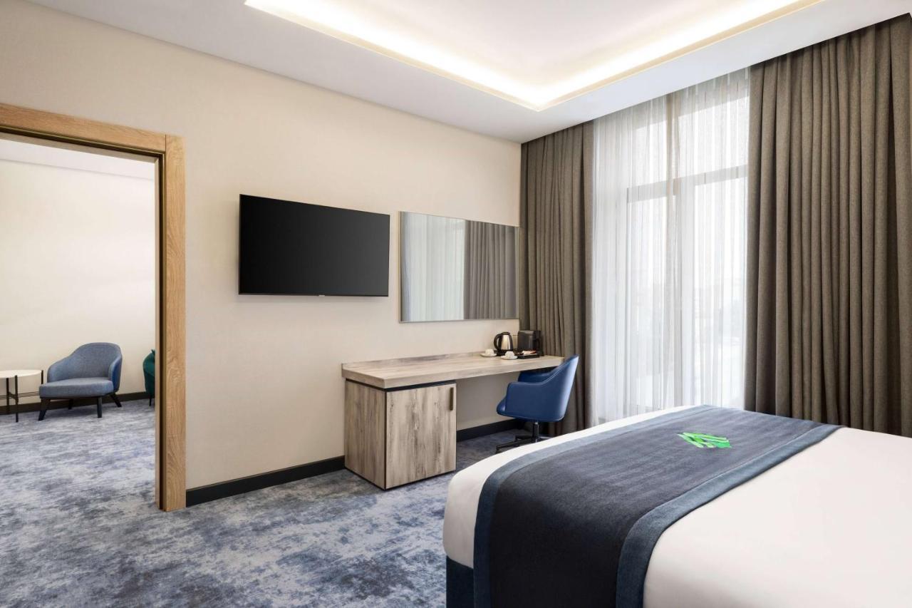 Wyndham Garden Baku Otel Dış mekan fotoğraf