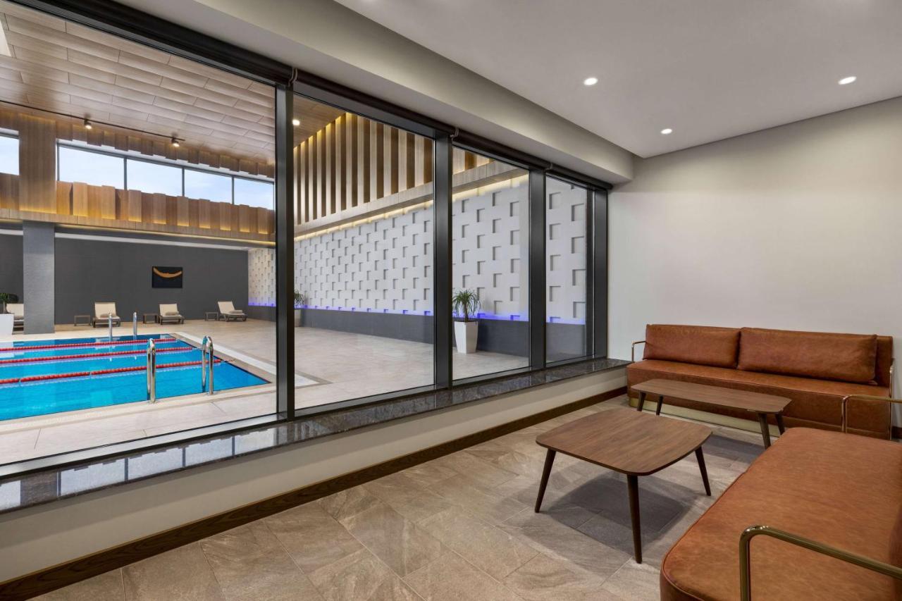 Wyndham Garden Baku Otel Dış mekan fotoğraf